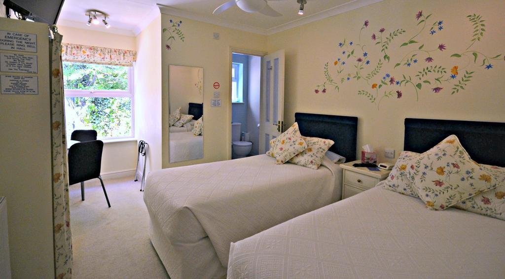 Little Bullocks Farm Bed & Breakfast Takeley Exterior photo